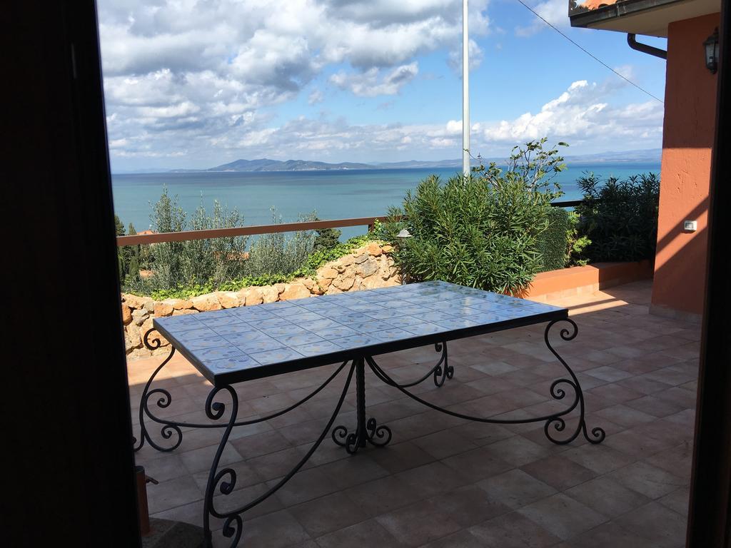 Апартаменти Casa Azzurra Порто-Санто-Стефано Екстер'єр фото