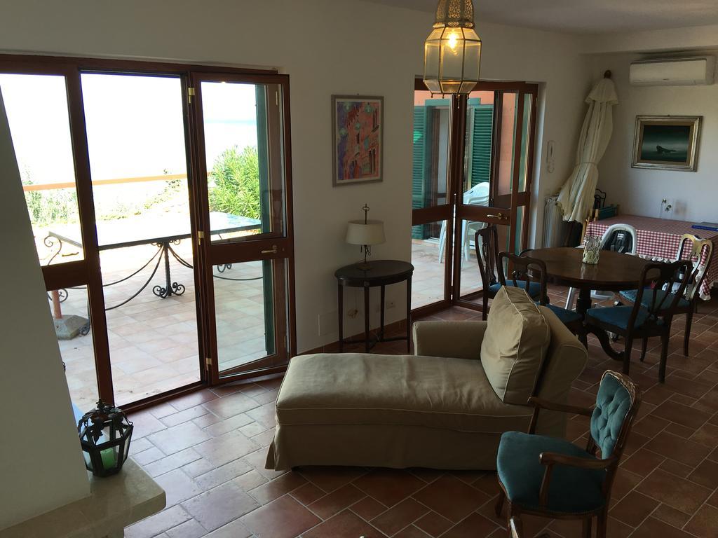 Апартаменти Casa Azzurra Порто-Санто-Стефано Екстер'єр фото